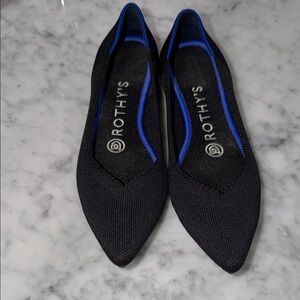 Rothy's Women's Black and Blue Flats